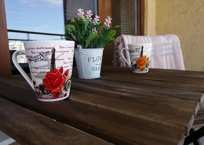 アパート Infinity Blue 2 *